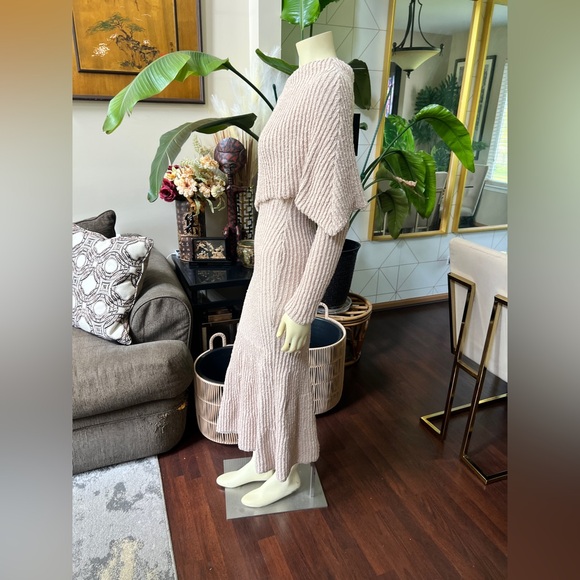 Fashion Nova Taupe Ribbed Knit Dress - Picture 6 of 11